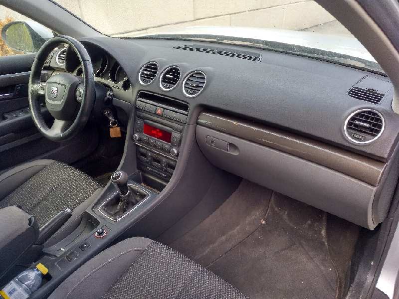 seat exeo berlina (3r2) del año 2012