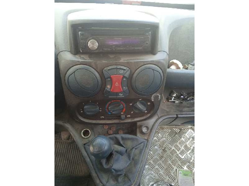 fiat doblo cargo (223) del año 2002