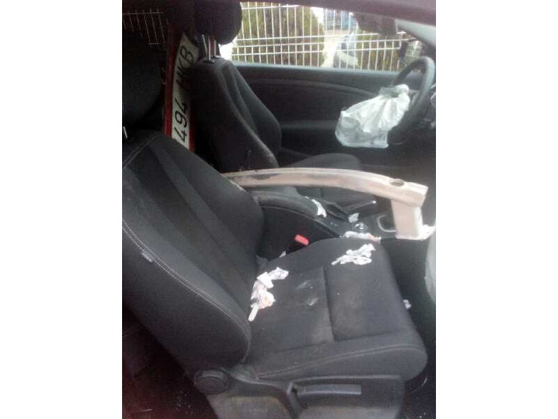 renault megane iii coupe del año 2012