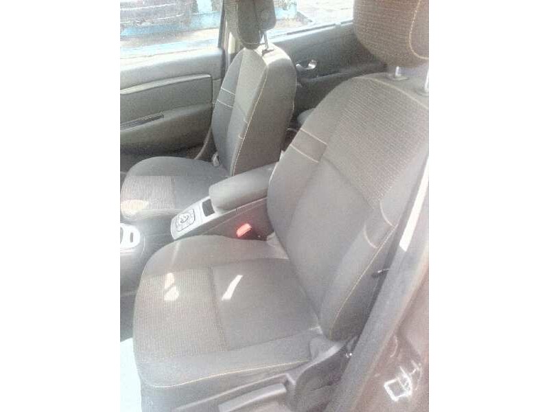 renault scenic iii del año 2010