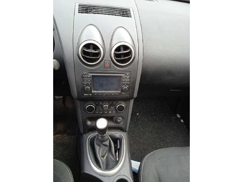 nissan qashqai (j10) del año 2012