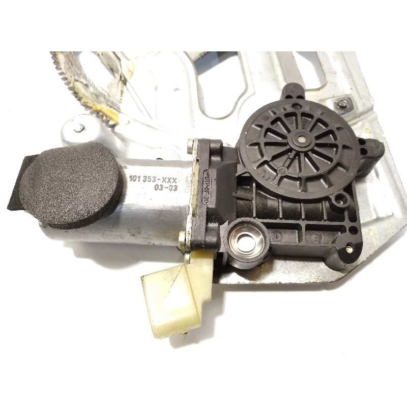 Recambio de elevalunas delantero izquierdo para volvo xc90 2.4 diesel cat referencia OEM IAM 30784576  