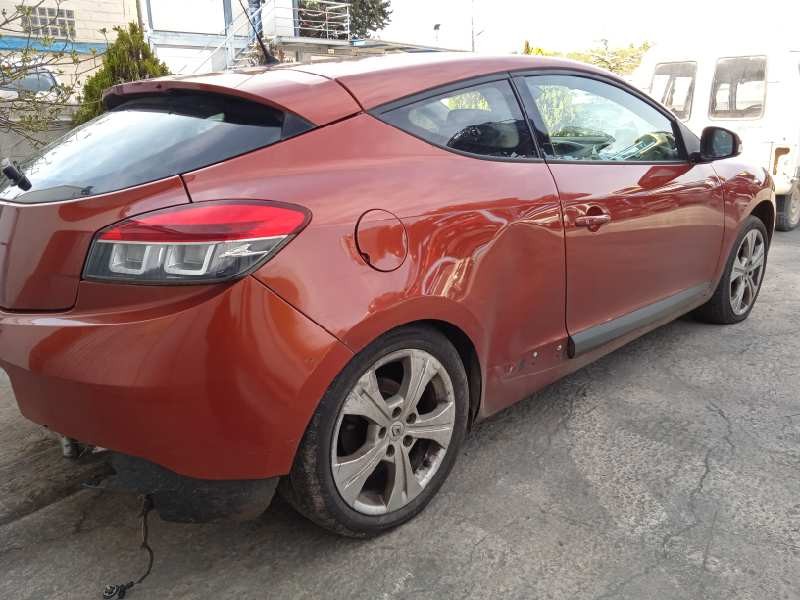 renault megane iii coupe del año 2009
