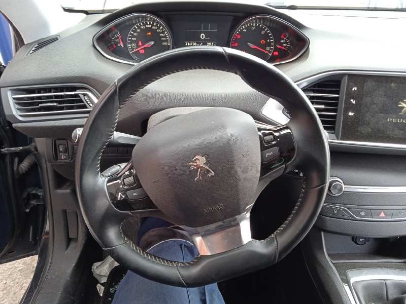 peugeot 308 del año 2018