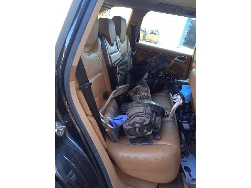 porsche cayenne (typ 9pa) del año 2004