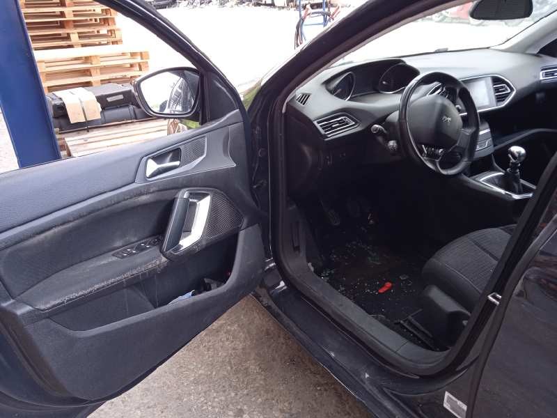 peugeot 308 del año 2018