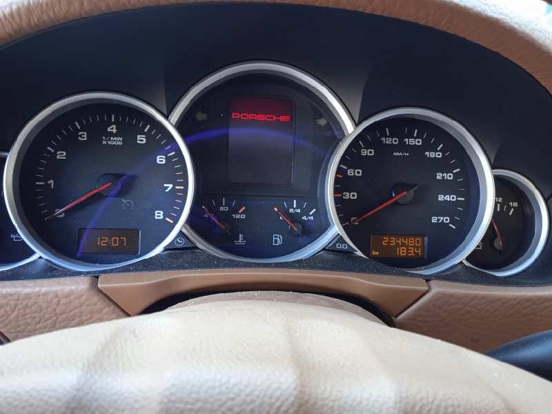 porsche cayenne (typ 9pa) del año 2004