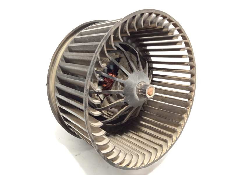 Recambio de motor calefaccion para ford kuga (cbs) 2.0 tdci cat referencia OEM IAM AV6N18456AA  1696006