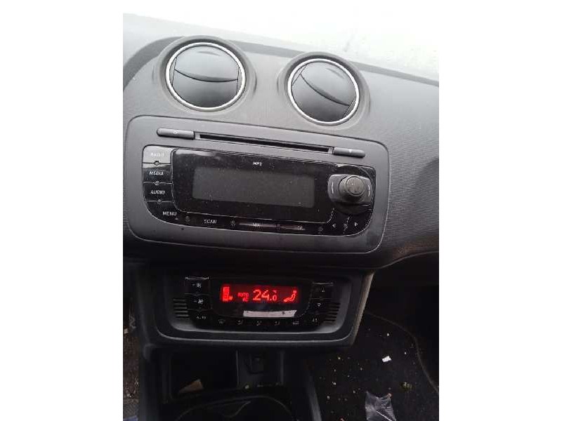 seat ibiza (6j5) del año 2009