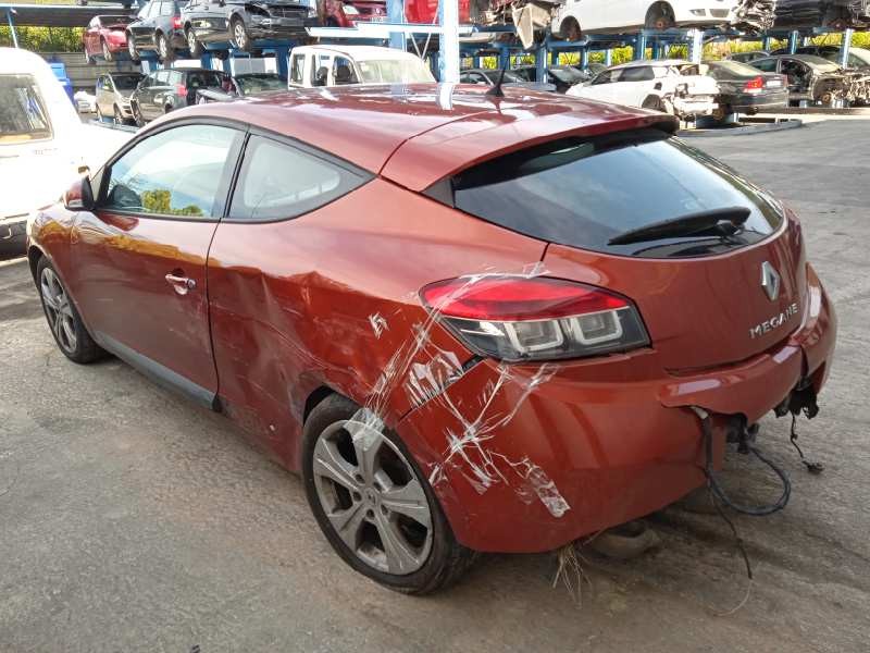 renault megane iii coupe del año 2009