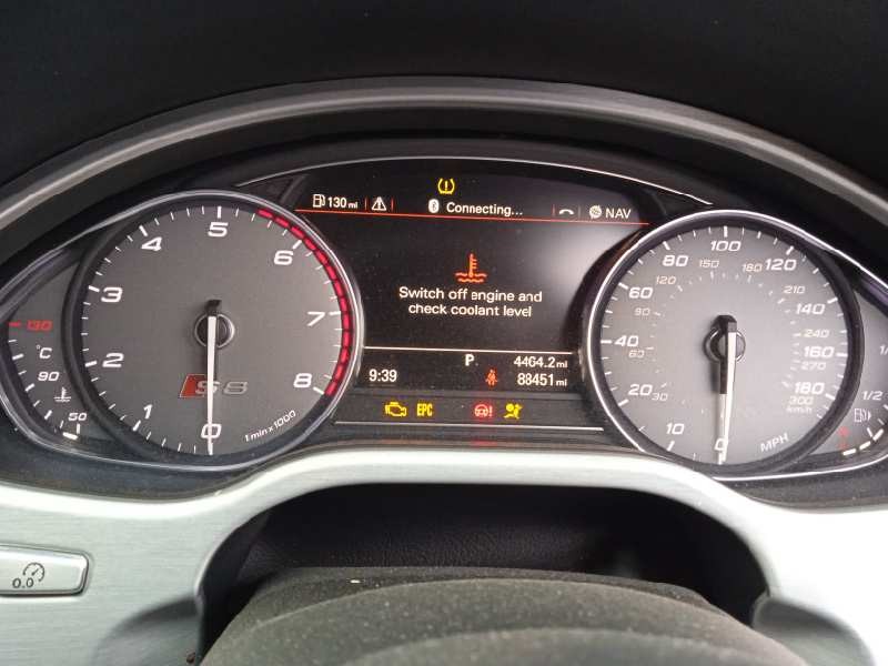 audi s8 (4hc) del año 2015