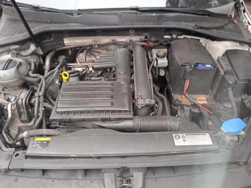 volkswagen golf vii lim. del año 2013