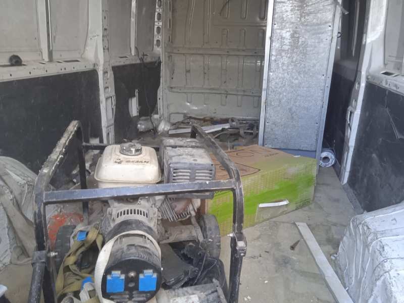 peugeot boxer caja cerr. techo elevado (bat.3450)(335)(2007 =>) del año 2010