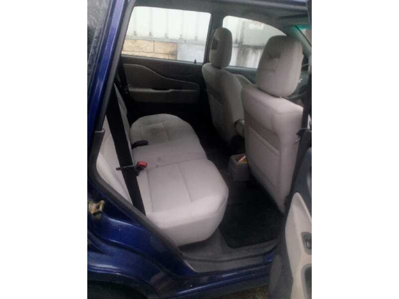 mitsubishi space star (dg0) del año 2003