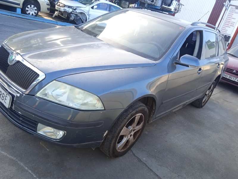 skoda octavia combi (1z5) del año 2006