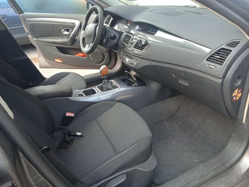 renault laguna grandtour iii del año 2010