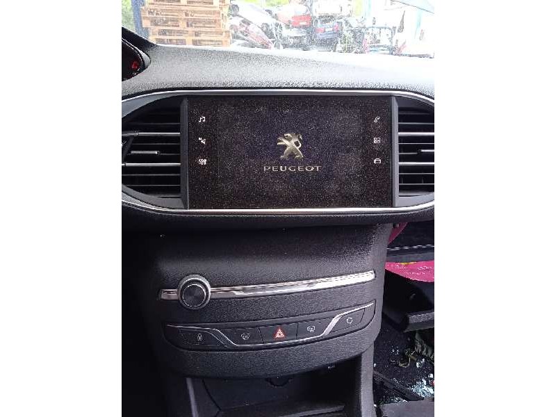 peugeot 308 del año 2018