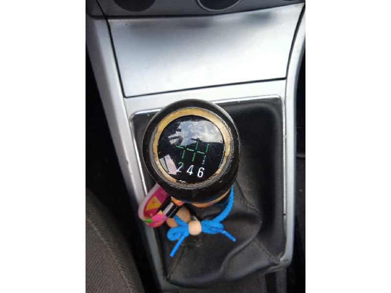 opel astra gtc del año 2005