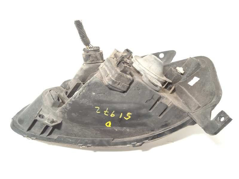 Recambio de faro derecho para volkswagen fox (5z1) básico referencia OEM IAM 5Z1941006A  