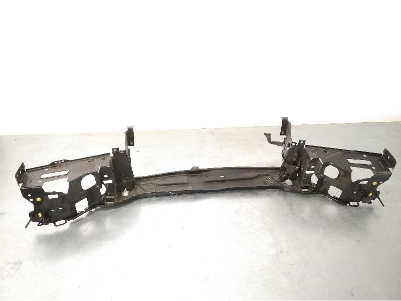 Recambio de panel frontal para volvo xc90 2.4 diesel cat referencia OEM IAM 30796864  