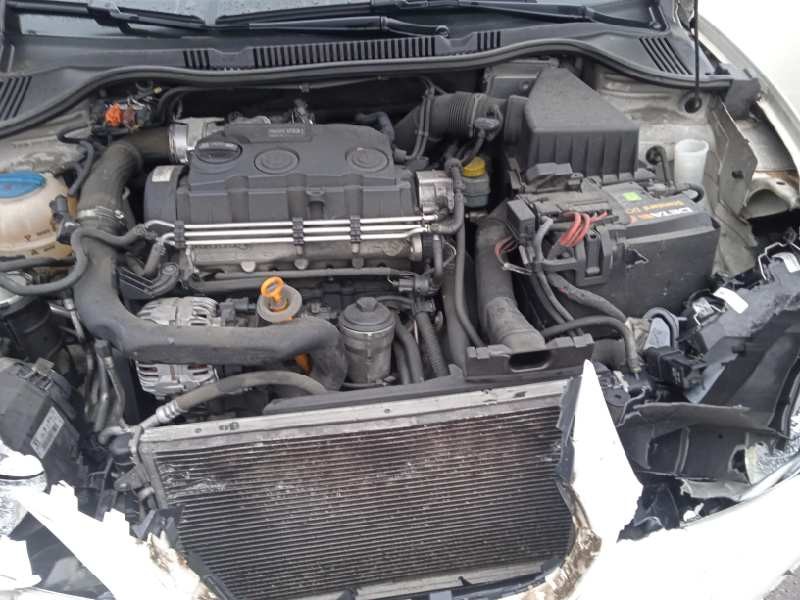 seat ibiza (6j5) del año 2009