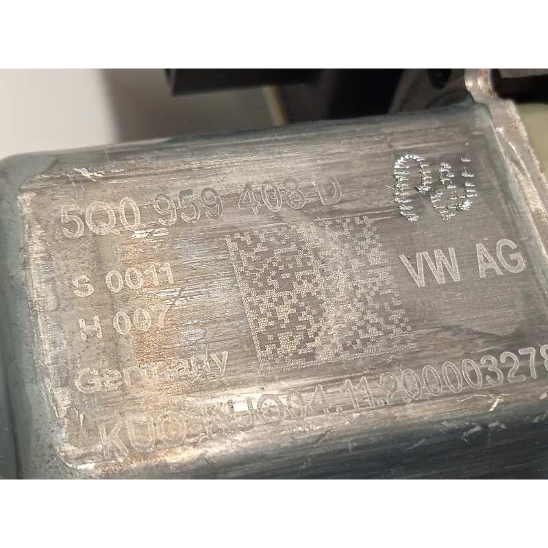 Recambio de elevalunas trasero derecho para volkswagen t-roc advance referencia OEM IAM 2GA839462G  5Q0959408D