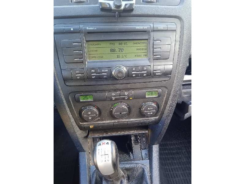 skoda octavia combi (1z5) del año 2006