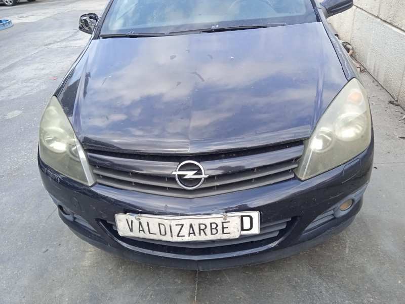 opel astra gtc del año 2005