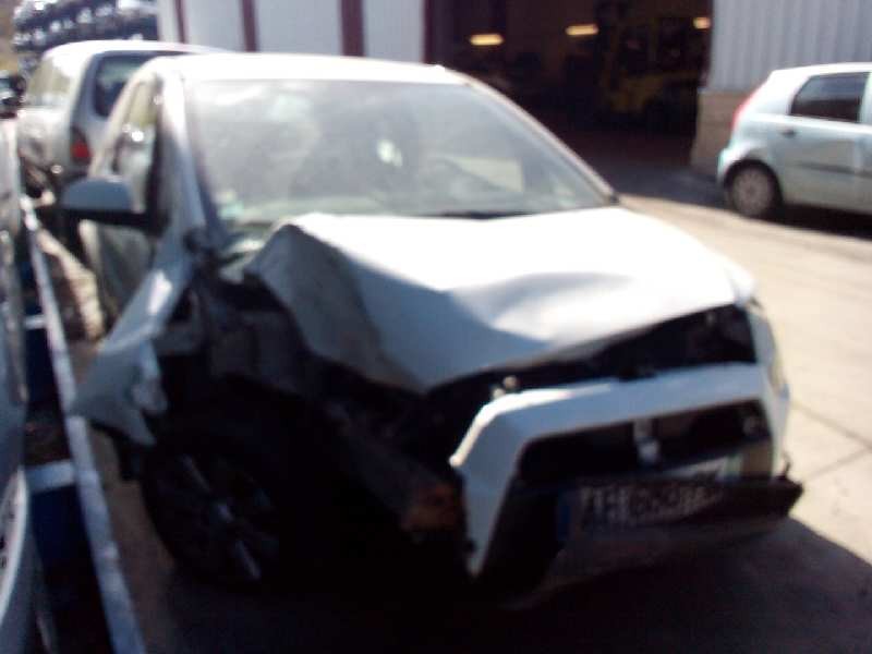 mitsubishi colt berlina 3 (z30) del año 2009