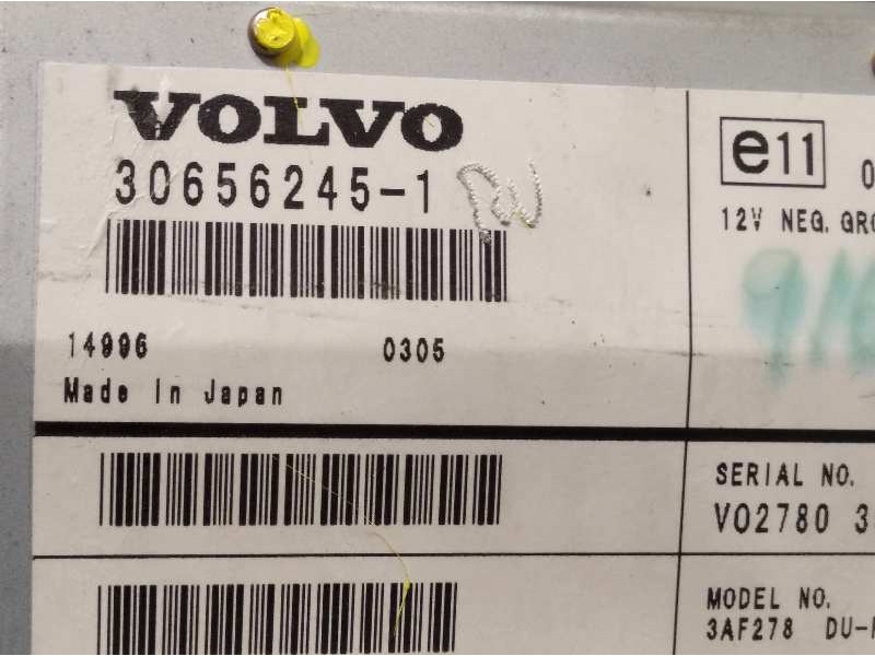 Recambio de pantalla multifuncion para volvo xc90 2.4 diesel cat referencia OEM IAM 30656245  