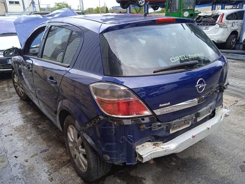 opel astra h berlina del año 2007