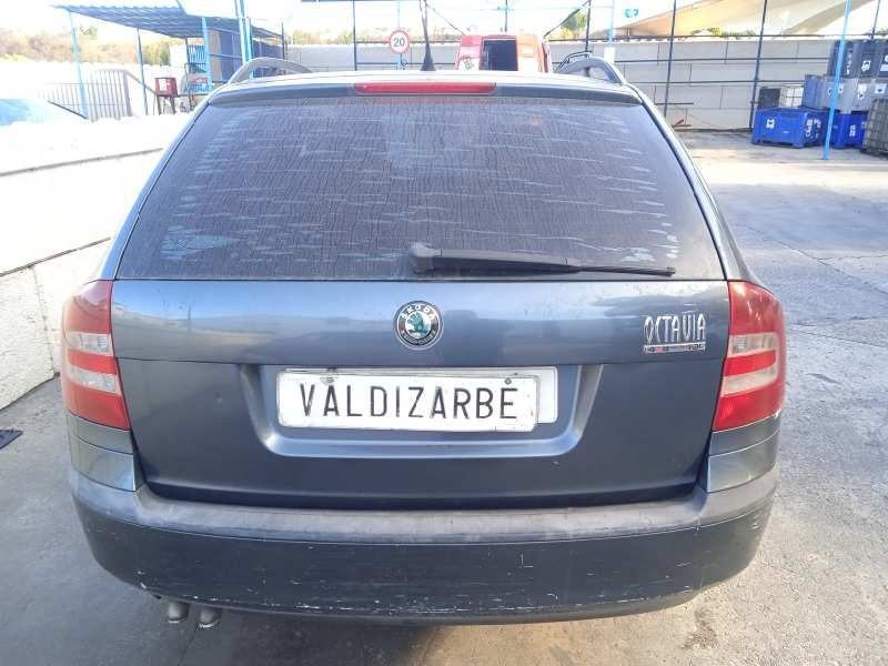 skoda octavia combi (1z5) del año 2006