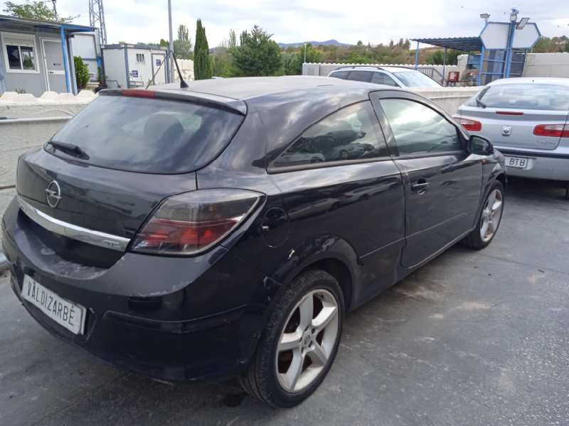 opel astra gtc del año 2005