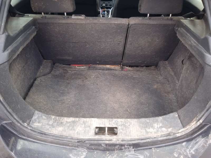 opel astra gtc del año 2005