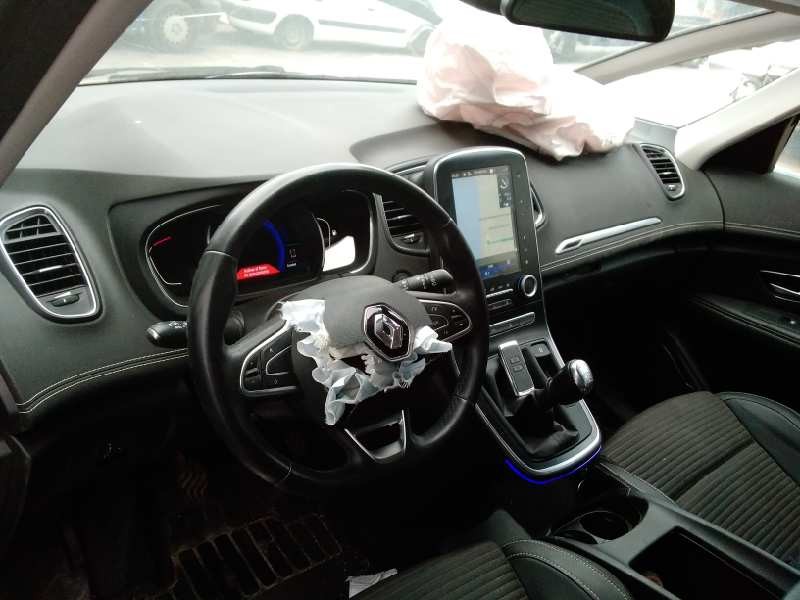 renault scenic iv del año 2018