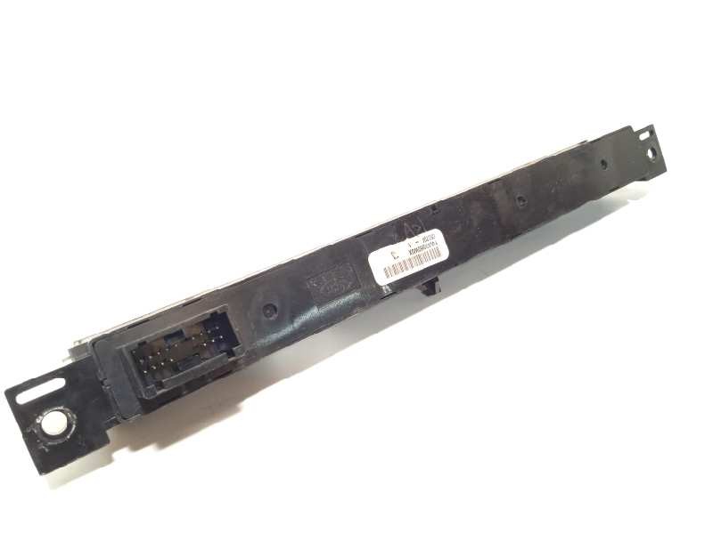 Recambio de mando multifuncion para land rover range rover sport supercharged referencia OEM IAM YUL500860WUX  5H3214K147AA8WUX