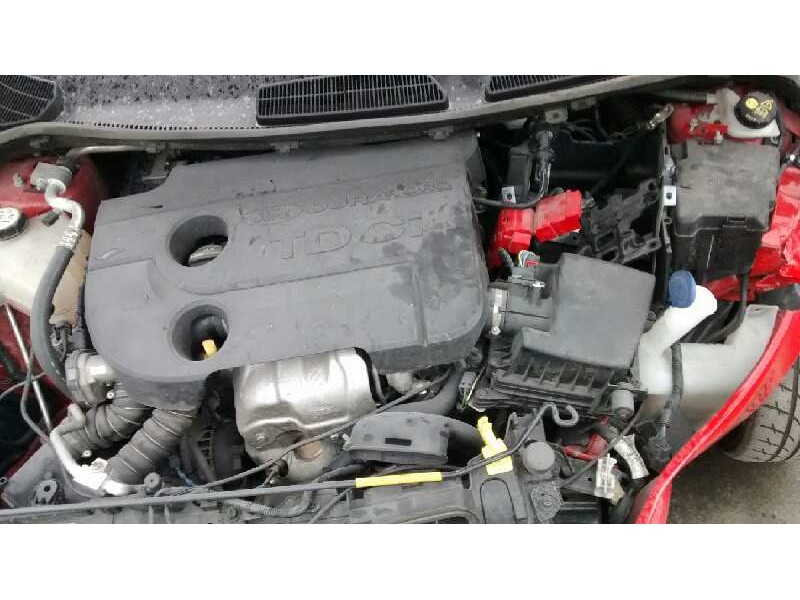 ford fiesta (ccn) del año 2014