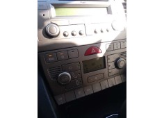 lancia ypsilon (101) del año 2008 2