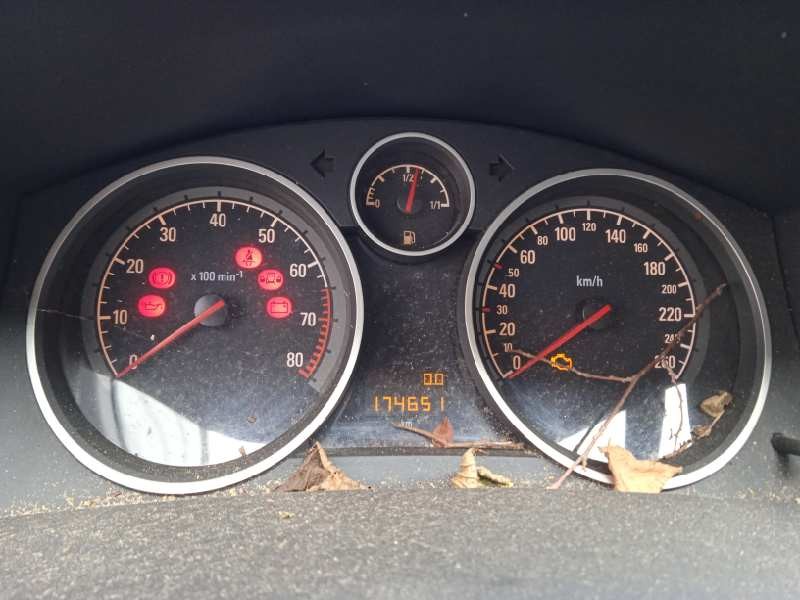 opel astra h berlina del año 2007