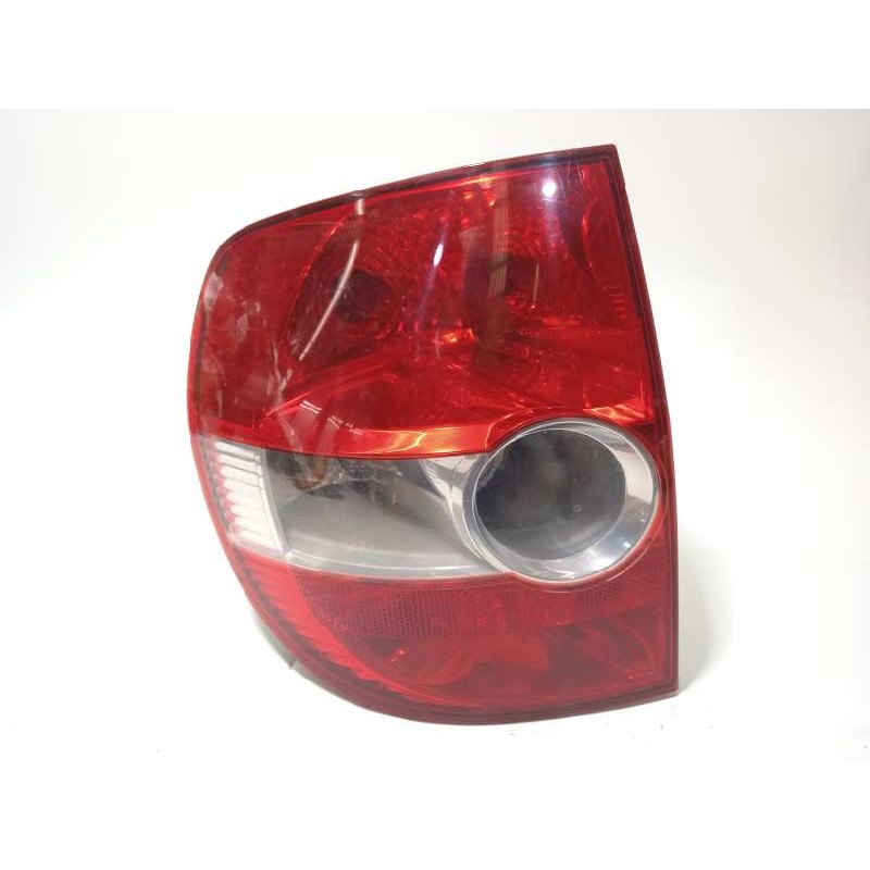 Recambio de piloto trasero izquierdo para volkswagen fox (5z1) básico referencia OEM IAM 5Z0945095A  