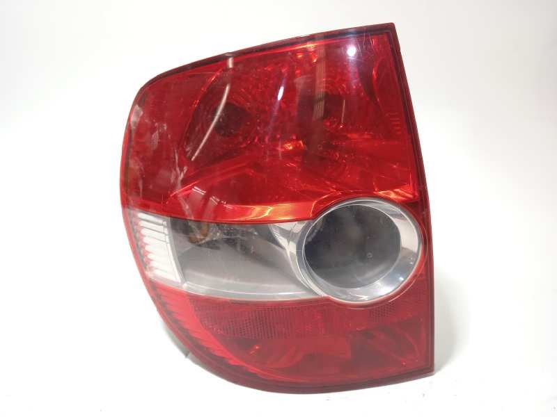 Recambio de piloto trasero izquierdo para volkswagen fox (5z1) básico referencia OEM IAM 5Z0945095A  