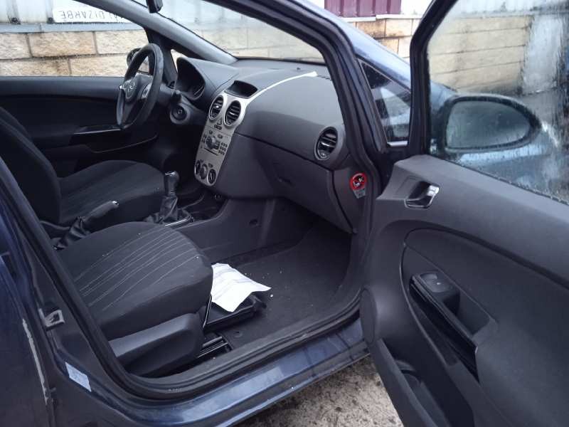 opel corsa d del año 2008