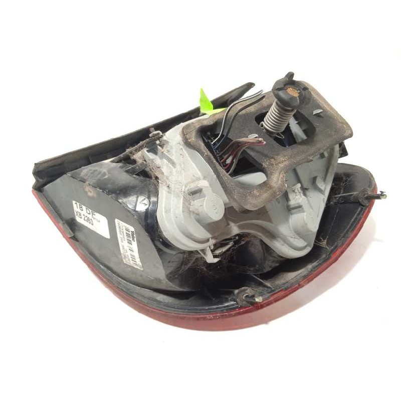 Recambio de piloto trasero izquierdo para volkswagen fox (5z1) básico referencia OEM IAM 5Z0945095A  