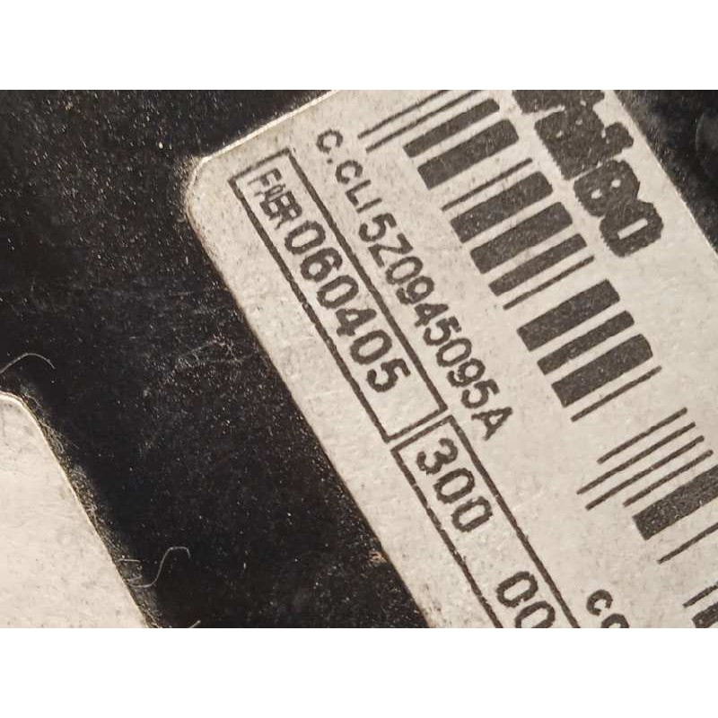 Recambio de piloto trasero izquierdo para volkswagen fox (5z1) básico referencia OEM IAM 5Z0945095A  
