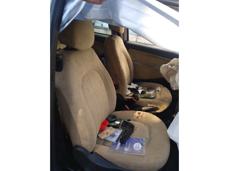 lancia ypsilon (101) del año 2008