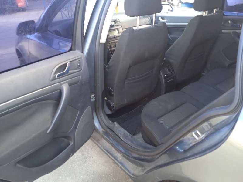 skoda octavia combi (1z5) del año 2006