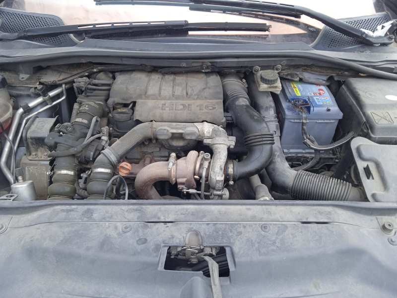 citroën c4 berlina del año 2008