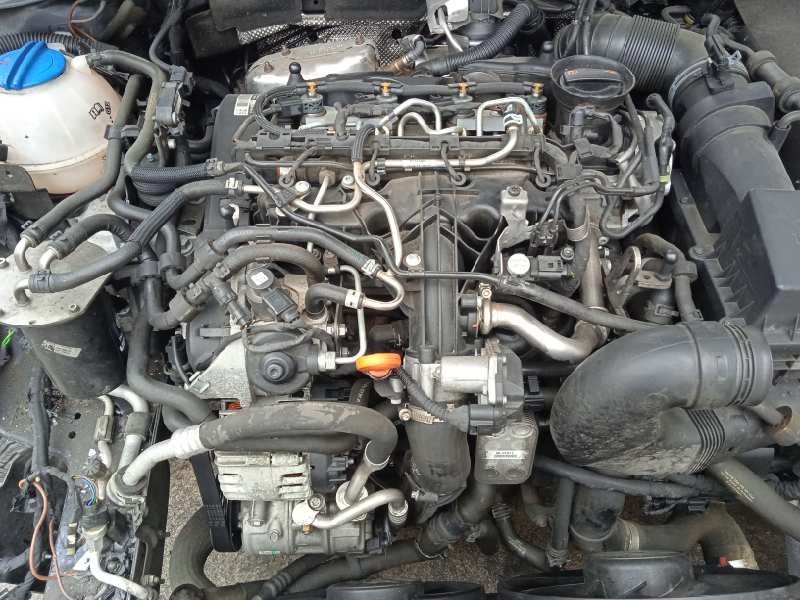 volkswagen passat lim. (362) del año 2011