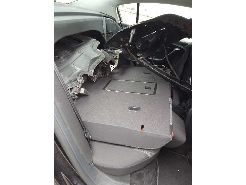 volkswagen passat lim. (362) del año 2011