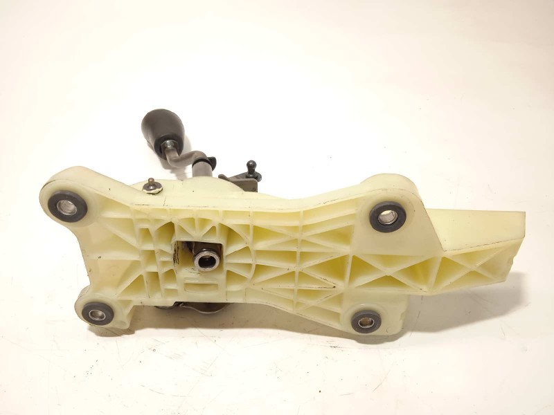 Recambio de palanca cambio para mazda cx-7 (er) 2.2 turbodiesel cat referencia OEM IAM EH6446100  